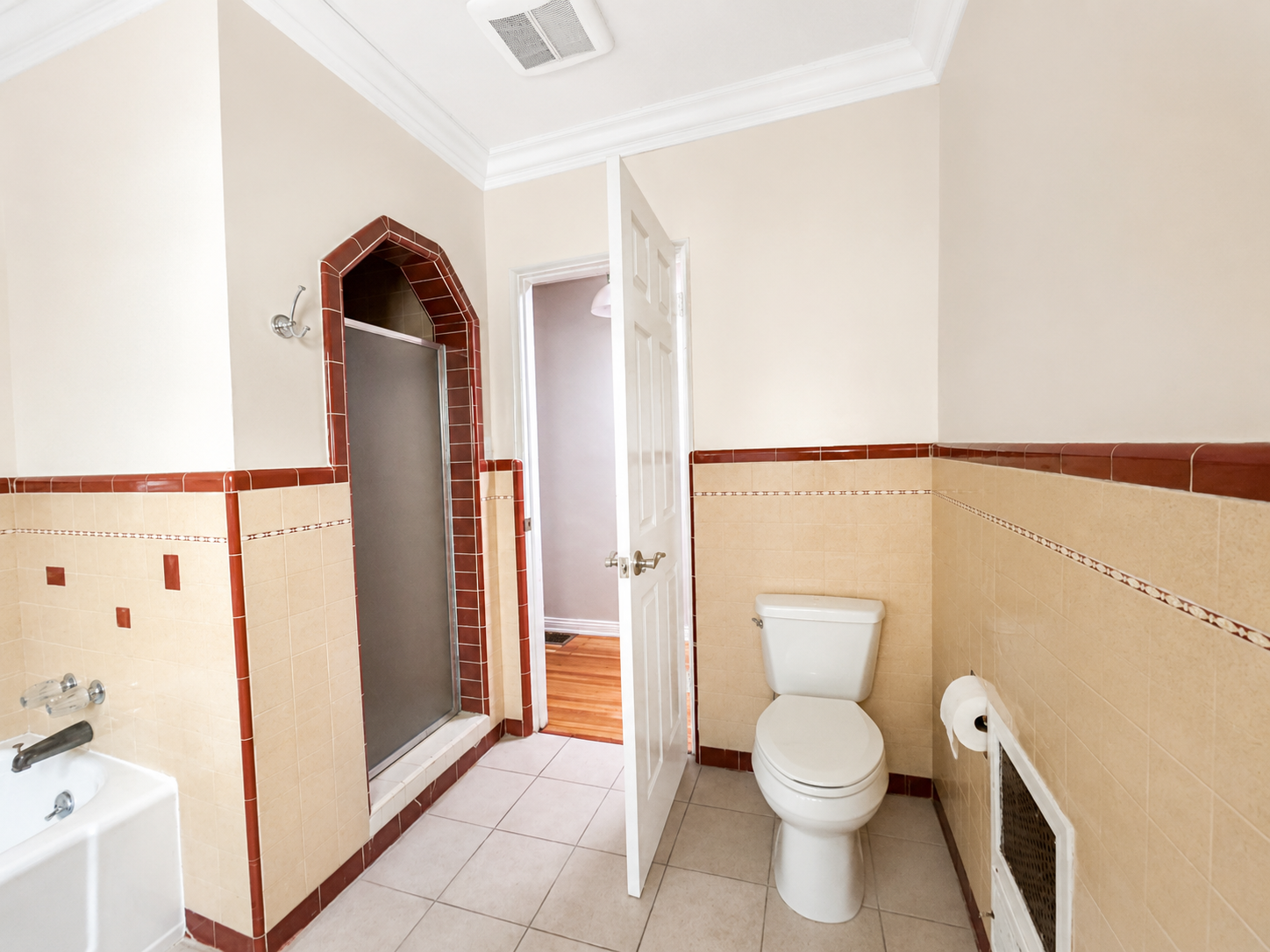 10443 Wilkins Avenue, Los Angeles, CA 90024 photo 3