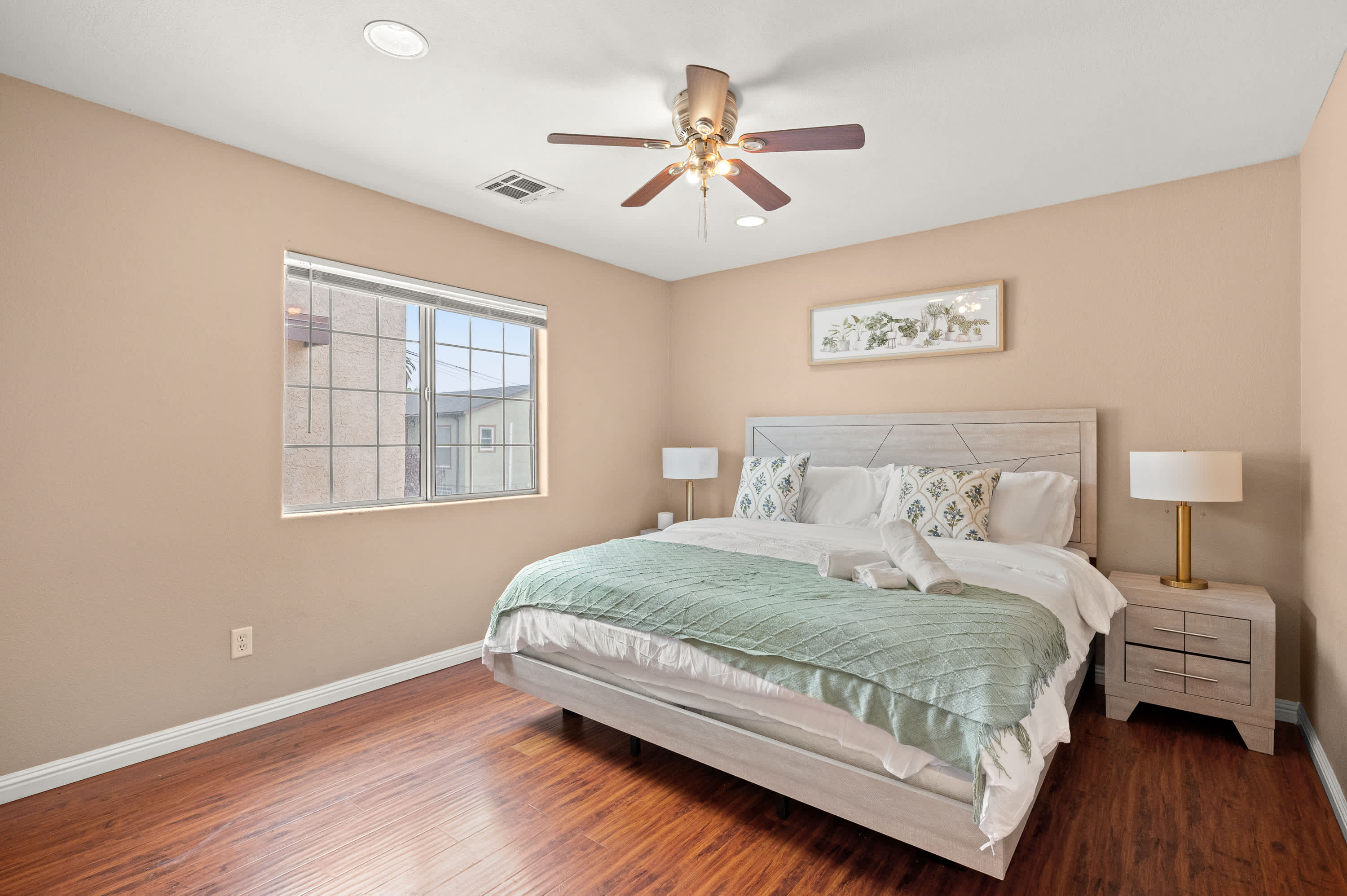 Near USC&DTLA Spacious Private Bedroom #9