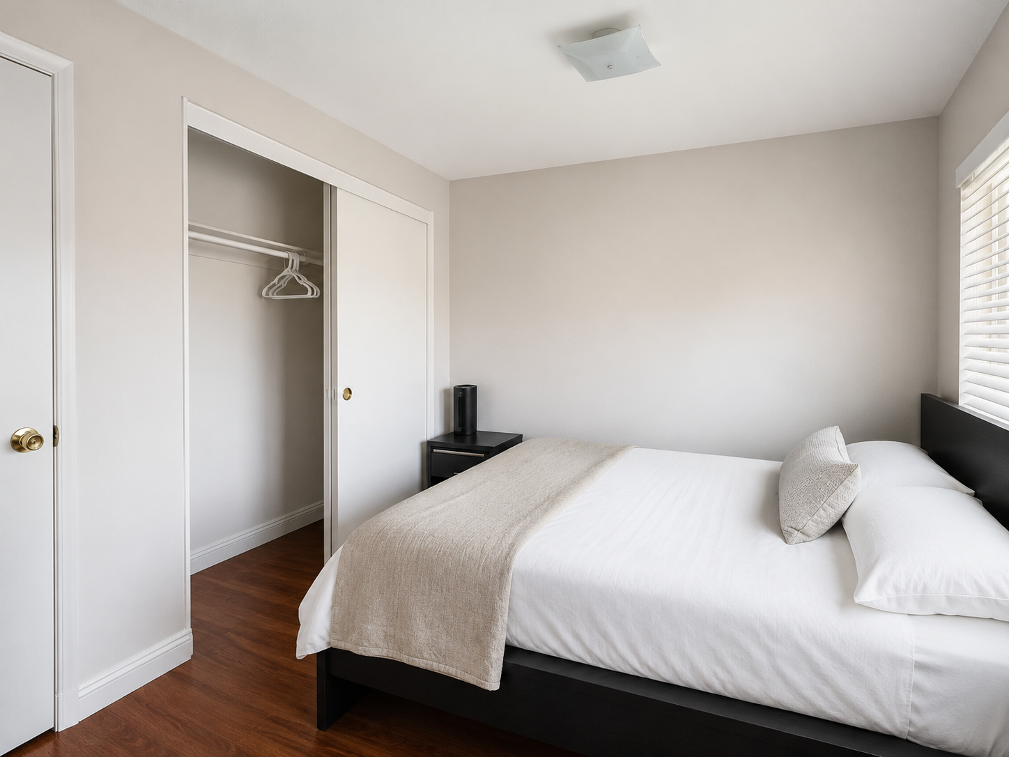 Quiet Queen Room + Desk · 10 Min to Cal Poly photo 2