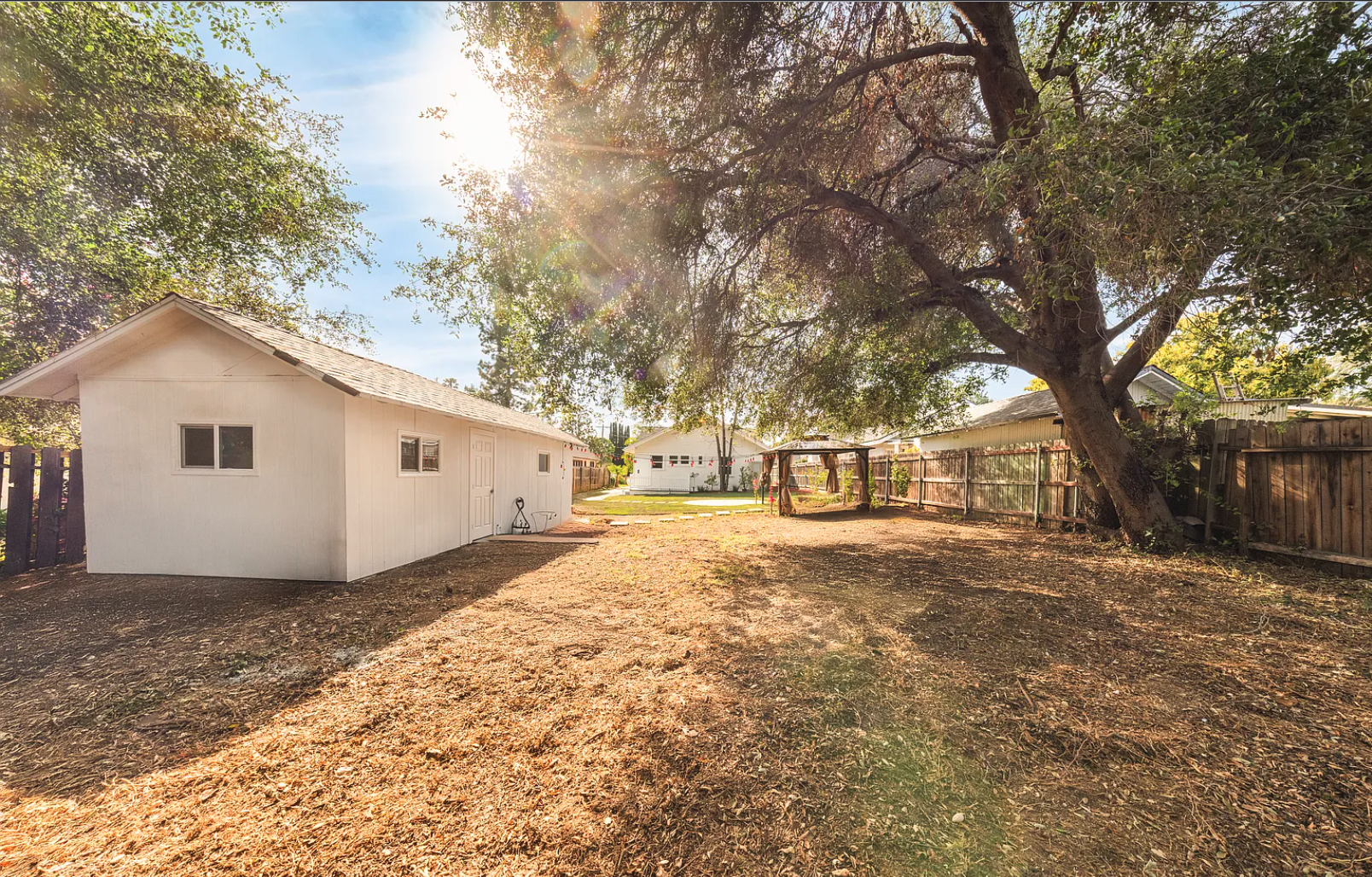 1166 North El Molino Avenue, Pasadena, CA 91104 photo 4