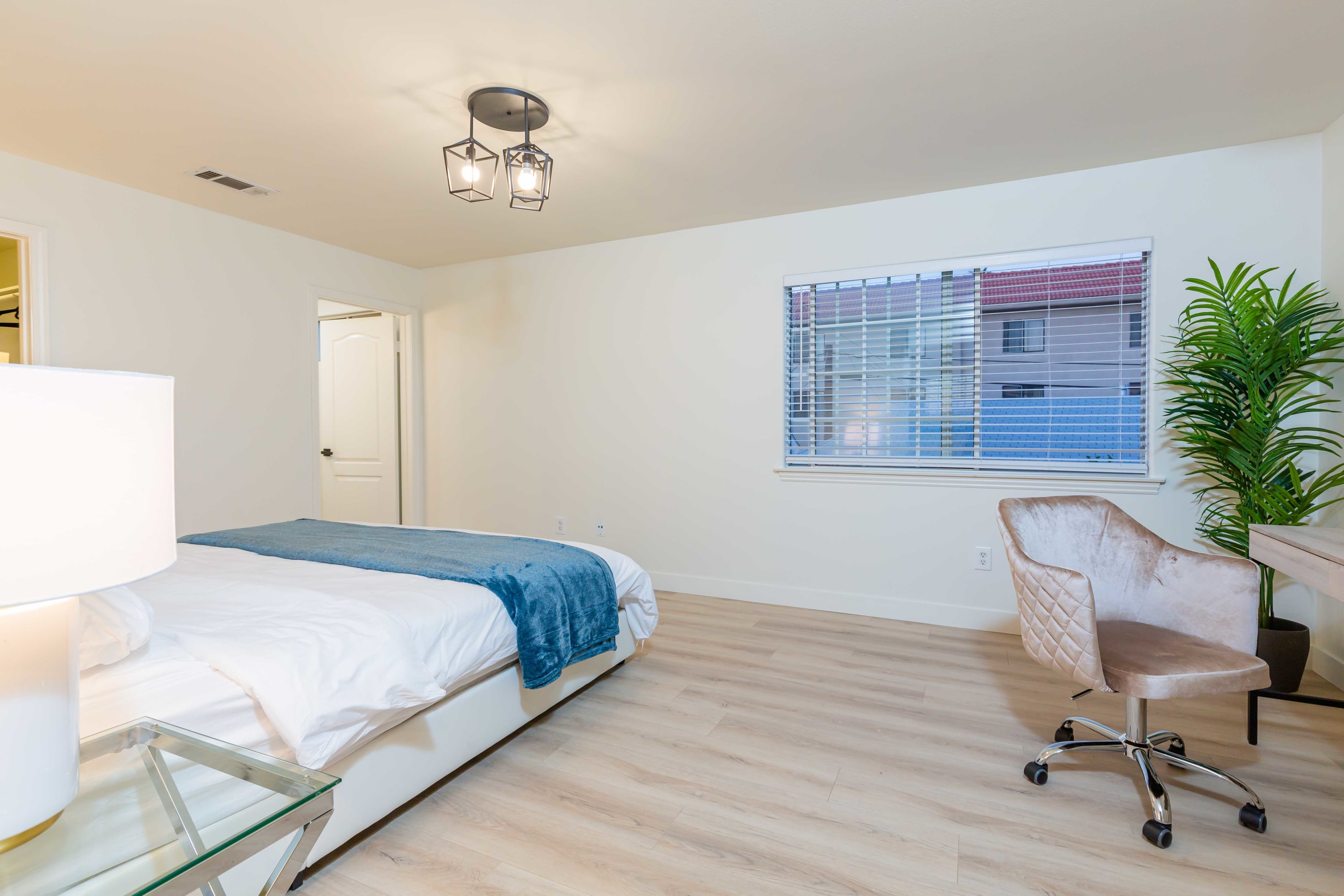 46 S Lotus Ave Unit B #Bedroom 2, Pasadena, CA 91107 photo 4
